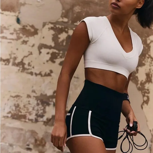 Fp Movement By Free People Fitted Shorts Island Time Shorts Black Sz S Coastal - Picture 2 of 16